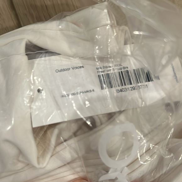 NWT Outdoor Voices Freeform Scoop Bra - Picture 8 of 8